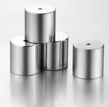 Magnet Neodymium Arc bersertifikat ISO dengan kepadatan 7,5 g/cm3