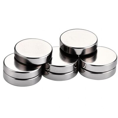 kualitas Magnet Neodymium Disks Custom Ketebalan 2mm Solusi Magnetik Kuat Teknisi Presisi untuk Aplikasi Industri pabrik