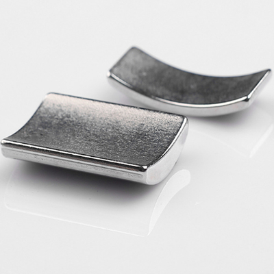 Black Epoxy Coated N50 Neodymium Arc Magnet Untuk Ilmu Pengetahuan