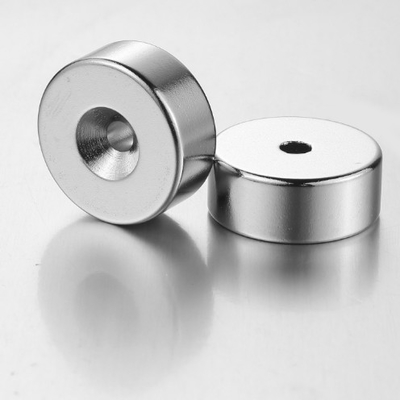 Harga yang pantas N52 Neodymium Disc Countersunk Lubang Magnet Untuk Motor Linear on line