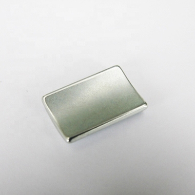 Harga yang pantas Keluarkan Alnico 8 Magnet Neodymium Diametris Magnetik Untuk Motor Roda on line